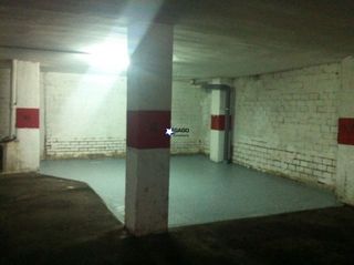 Parking coche en Ciudad Jardín - Zoco