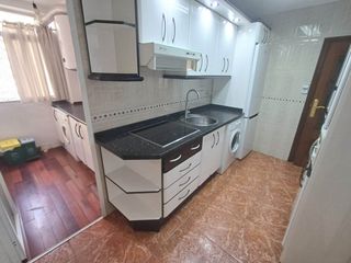 Rent Flat in Vista Alegre - Parque Cruz Conde. Piso amueblado para estudiantes en avda. de virgen de los dolore