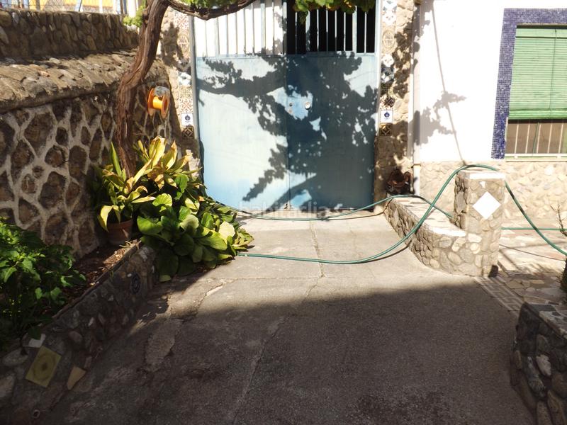 Foto fcf648cd-c72b-4db0-8668-a10dba2d1269. Chalet casa en Barrio de la Vega Monachil