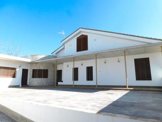 Lloguer Xalet a Pulianas. Chalet en alquiler