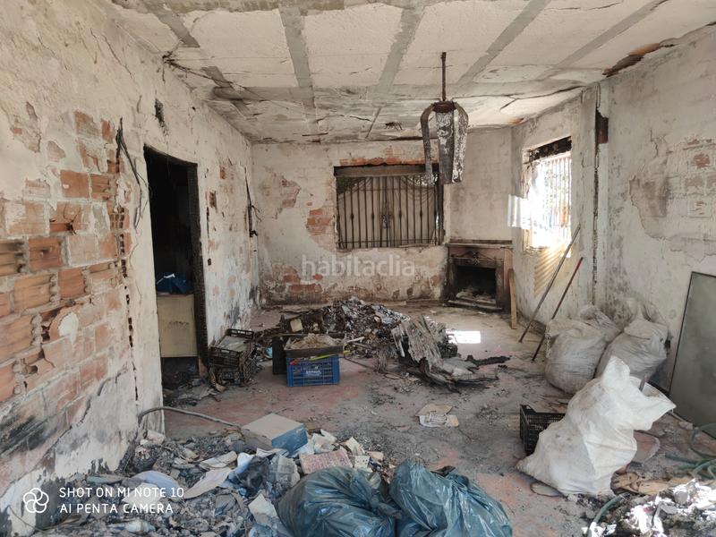 Foto b9569f36-6842-4e89-842e-3ded3865c430. Chalet con parcheggio piscina in Cijuela