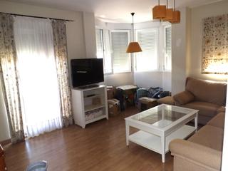 Rent Flat in Calle la torrecilla 37. Piso en maracena