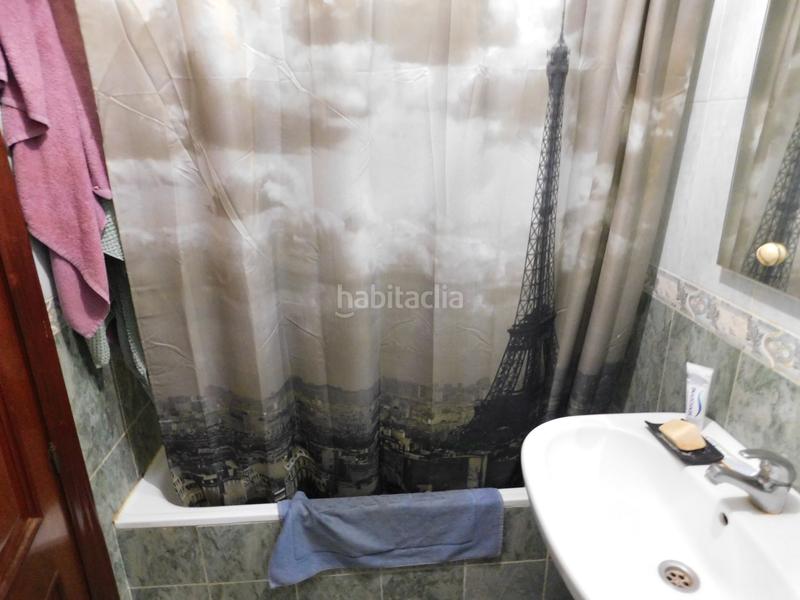 Foto f9c1c81f-7f89-4cc2-b1c0-a72970fdaf3d. Appartement dans calle paraíso 55 dans Maracena
