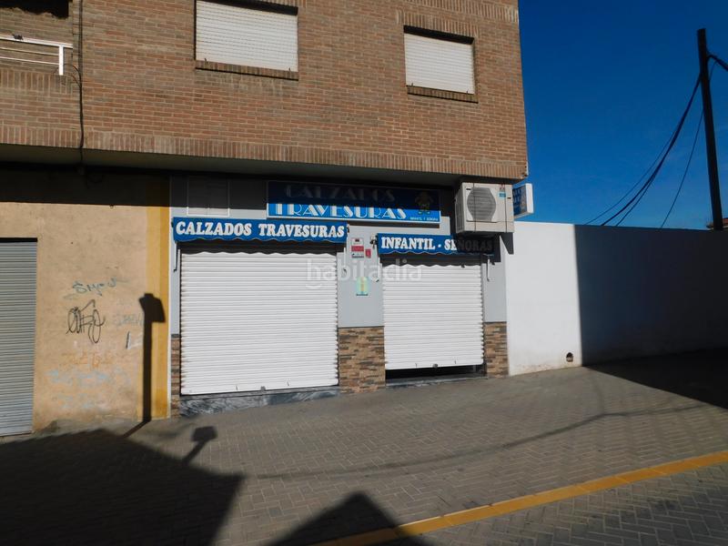 Foto c4cb41e5-acb3-44f7-b72c-424e3be41ba3. Rent business premise with heating in Maracena