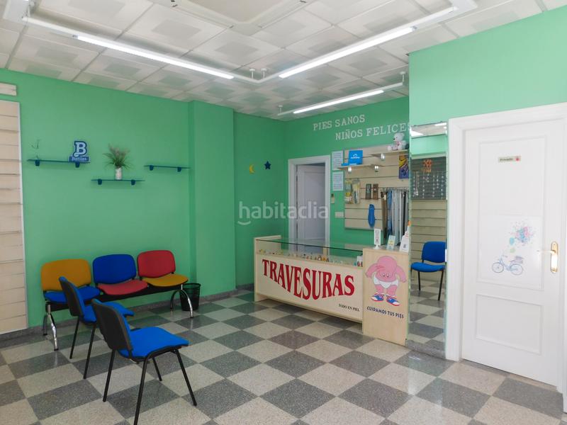 Foto fb835ba8-5598-40fa-9663-be1601e5a9be. Rent business premise with heating in Maracena