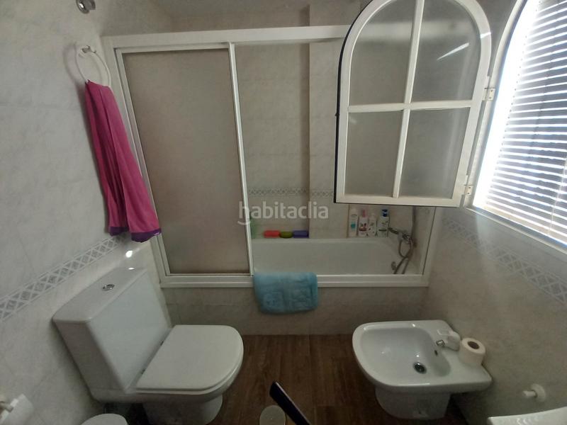 Foto 151920fb-b9fc-4820-9544-30d959e92e6e. Xalet amb xemeneia calefacció piscina a Albolote