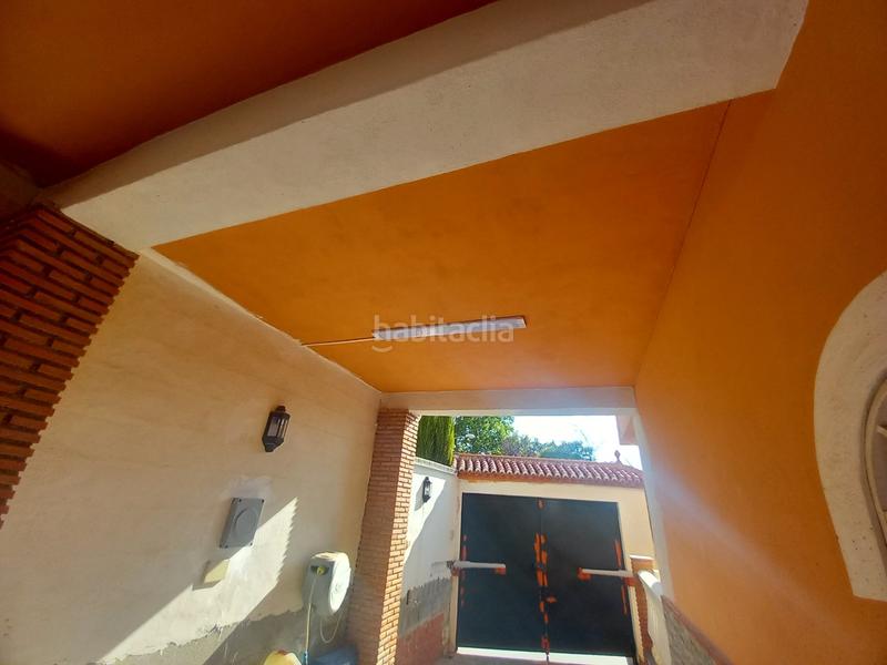 Foto c9920077-c6e7-416f-8856-c0793514b9c2. Xalet amb xemeneia calefacció piscina a Albolote