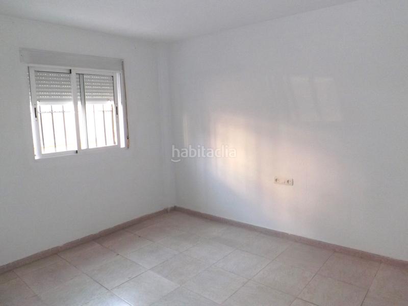 Foto a6fcd06e-c38e-4721-bacc-09a614d97bb1. Flat with parking in Maracena