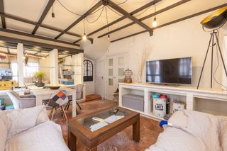 Xalet  Calle juan vázquez. Chalet en granada