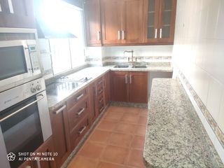 Xalet  Calle mulhacen. Chalet adosado en venta