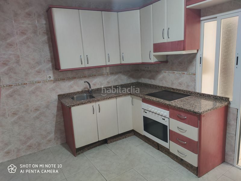 Foto 405e75d3-ce1a-4e05-87c7-3ecd99412ecb. Chalet casa en Maracena