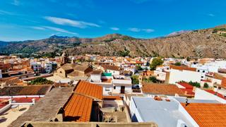 Casa adossada  Calle real. ¡ocasión única! casa con encanto y vistas de ensueño, ideal para