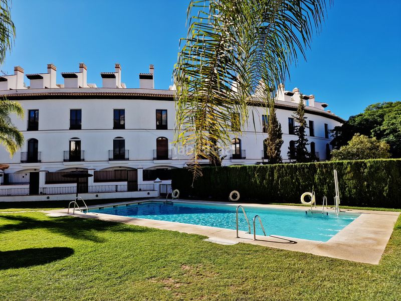 Foto b54a6cf9-42e1-4353-b6e3-9cf161491804. Apartament amb calefacció piscina a Vélez de Benaudalla