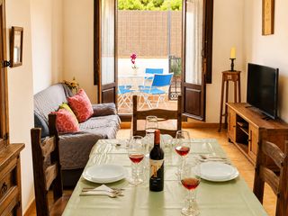 Rent Duplex in Calle duque de arcos 10. Dúplex de 2 dormitorios con piscina – alquiler de temporada