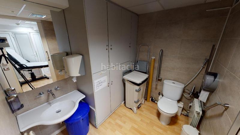 Foto 040f9ea4-1a56-476f-ac92-065d4fa36efc. Local comercial a Mira-sol Sant Cugat del Vallès