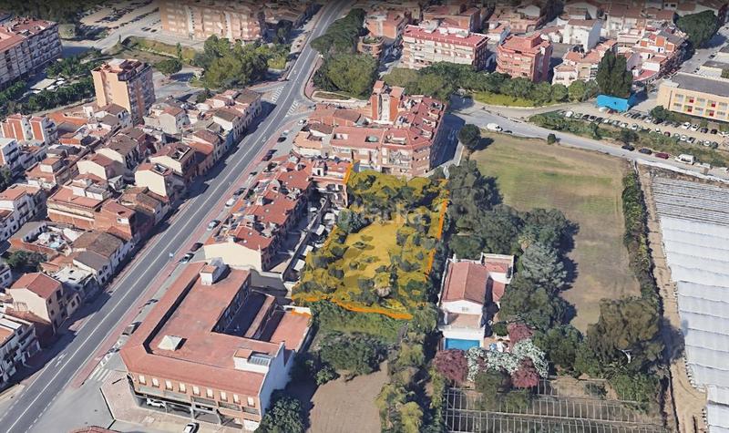 Foto 9f188e17-1256-47a9-8a46-3ef034c759ac. Terreno residenziale in calle santa susana in Pinemar Pineda de Mar