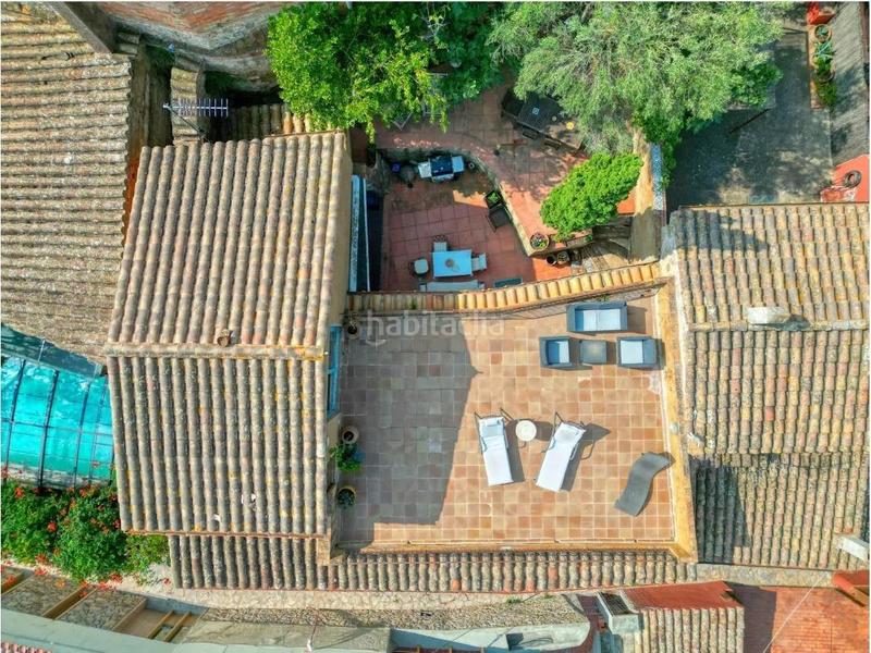 Foto 09eff8bf-04c6-4a1e-b89f-a06762e621b3. Bauernhof mit parking in Begur Begur