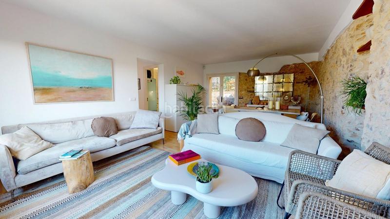 Foto eebcd3cf-2f3b-4d88-a2de-b840696ed056. Bauernhof mit parking in Begur Begur