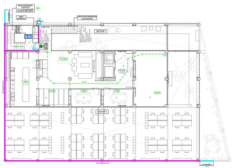 Foto f8635d19-c064-44ef-a946-e7df4b0ce0e9. Edificio in Provençals del Poblenou Barcelona