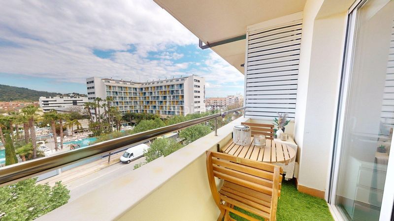 Foto 381c8f3c-27c9-43ed-904c-40b82059f65f. Duplex avec parking dans Malgrat de Mar