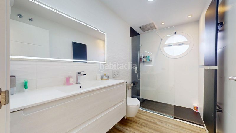 Foto 3fd26041-4fe9-4dd0-baed-9bf29d88de06. Duplex avec parking dans Malgrat de Mar