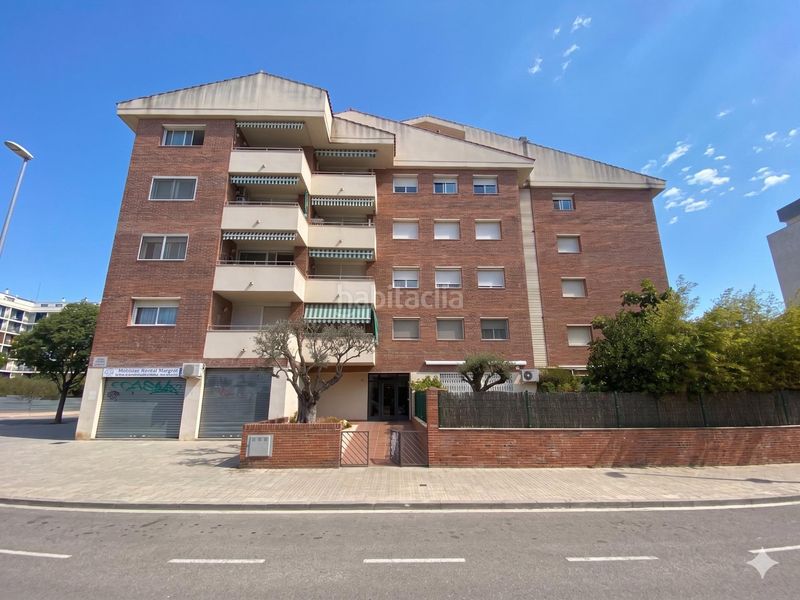 Foto c2fc5575-d664-439e-957b-338119555eda. Duplex avec parking dans Malgrat de Mar