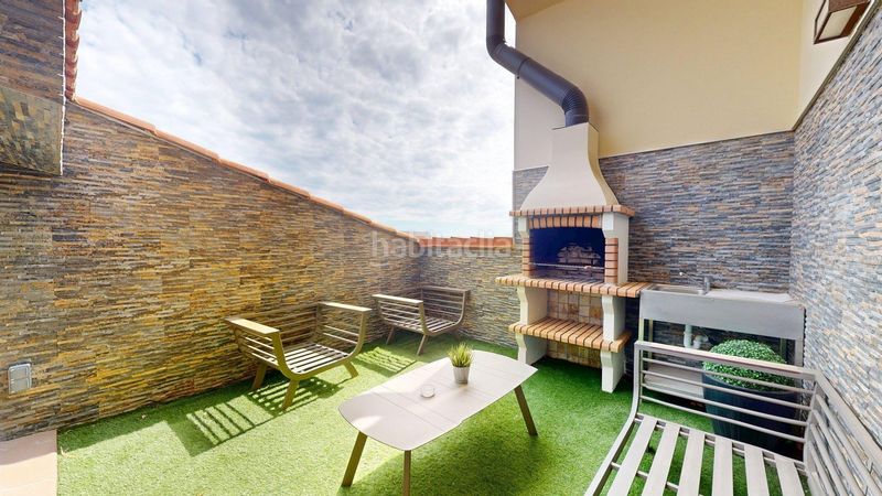 Foto d7781ab8-d8a8-4035-937e-2c8f27f2eab9. Duplex avec parking dans Malgrat de Mar