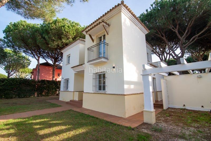 Foto 6175e5ec-4b15-4b5a-a9bf-d994432ba45e. Xalet amb aparcament piscina a Novo Sancti Petri Chiclana de la Frontera