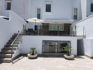 Casa adossada a La Barrosa. Adosado a 700 metros de playa para entrar a vivir.