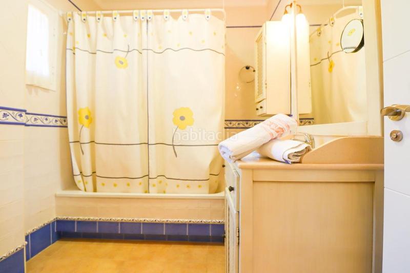 Foto 394f5540-4fbc-44b1-a928-b2e67ff5dff0. Chalet avec chauffage piscine dans La Barrosa Chiclana de la Frontera