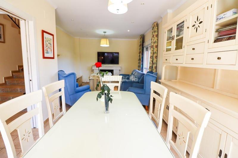 Foto 5c548f9e-7d15-468f-b483-5dba735c229b. Chalet avec chauffage piscine dans La Barrosa Chiclana de la Frontera