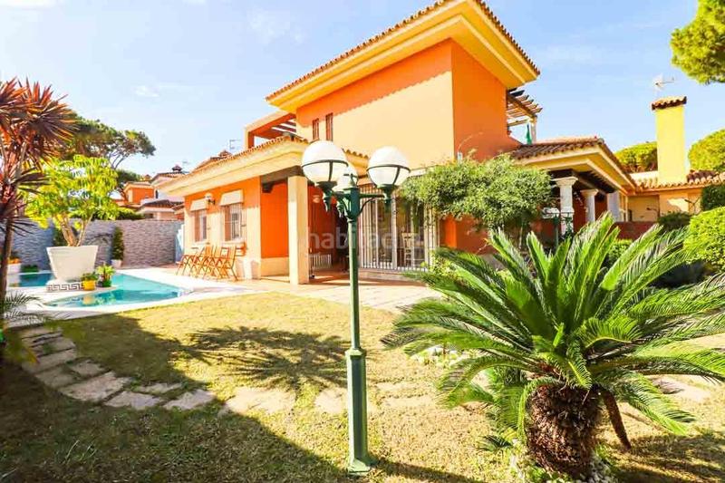 Foto f57a8c11-fd4a-4ca2-845a-eefa7260055f. Chalet avec chauffage piscine dans La Barrosa Chiclana de la Frontera