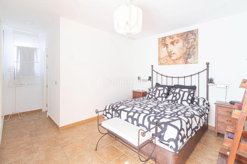 Foto 1262bd02-4ee9-48ea-8140-b0c2f508b42c. Chalet avec chauffage piscine dans Los Gallos Chiclana de la Frontera