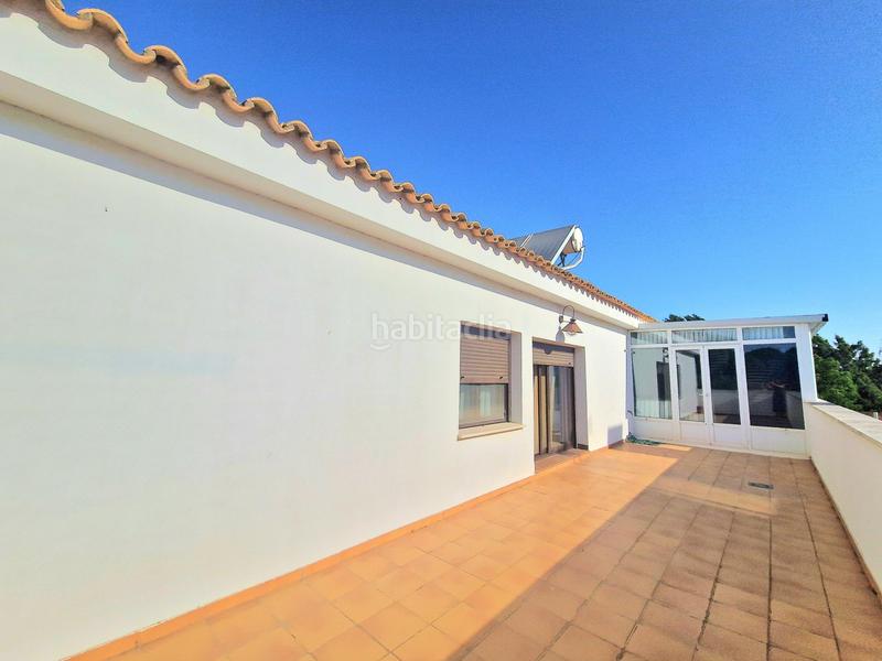 Foto e4d06a48-32b9-4445-9806-cc34d9b474f1. Chalet avec chauffage piscine dans Los Gallos Chiclana de la Frontera