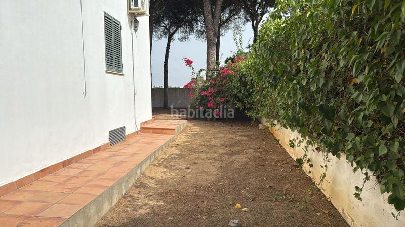 Foto 20c9ed3f-3928-4692-8d22-8bb381dc097a. Casa pareada amplio chalet pareado coto la campa en Chiclana de la Frontera