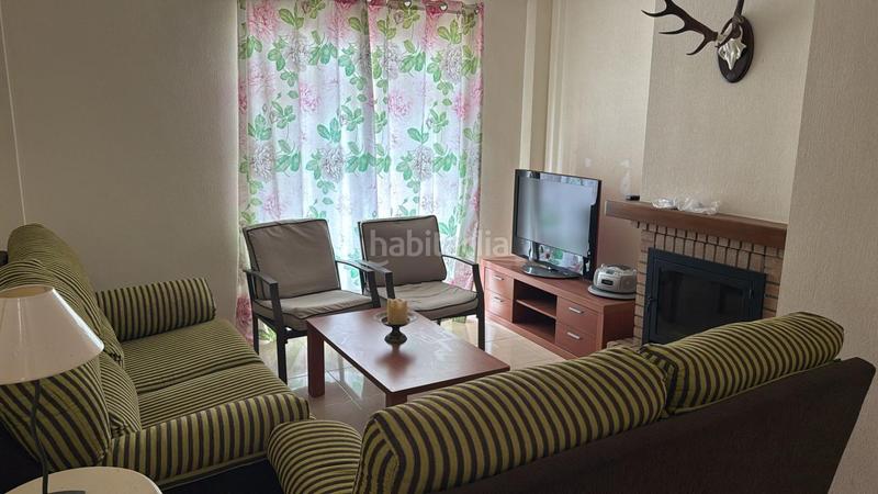 Foto b6bc2c4c-a9ae-43c1-bb90-8ffd4fb64f92. Casa pareada amplio chalet pareado coto la campa en Chiclana de la Frontera