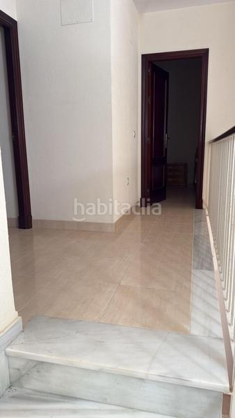 Foto d51e6fc1-ab2a-437d-9607-f338d837ead0. Casa pareada amplio chalet pareado coto la campa en Chiclana de la Frontera