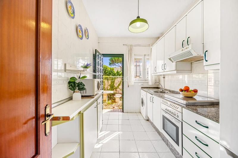 Foto 3101b82a-db8f-431b-8110-42f716cedd07. Chalet avec parking dans La Barrosa Chiclana de la Frontera