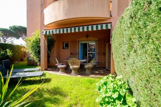 Planta baixa a Novo Sancti Petri. Espectacular apartamento en planta baja en  novo sanctipetri