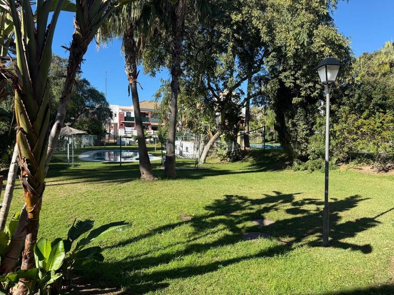 Foto 3983238d-8bc4-4cc8-9b97-e58633d075eb. Duplex with parking pool in Las Lagunas - Campano Chiclana de la Frontera