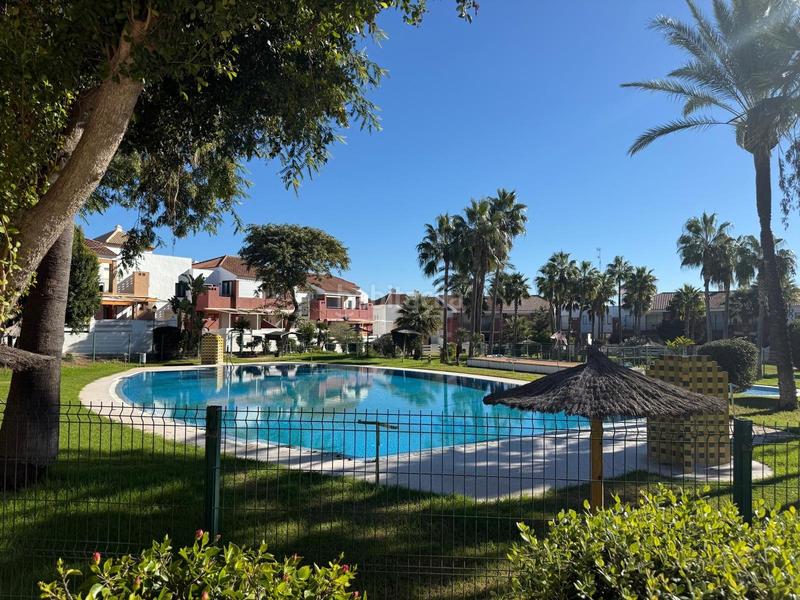 Foto f6020019-f3f0-42e2-bfd2-38aa96424fe1. Duplex with parking pool in Las Lagunas - Campano Chiclana de la Frontera