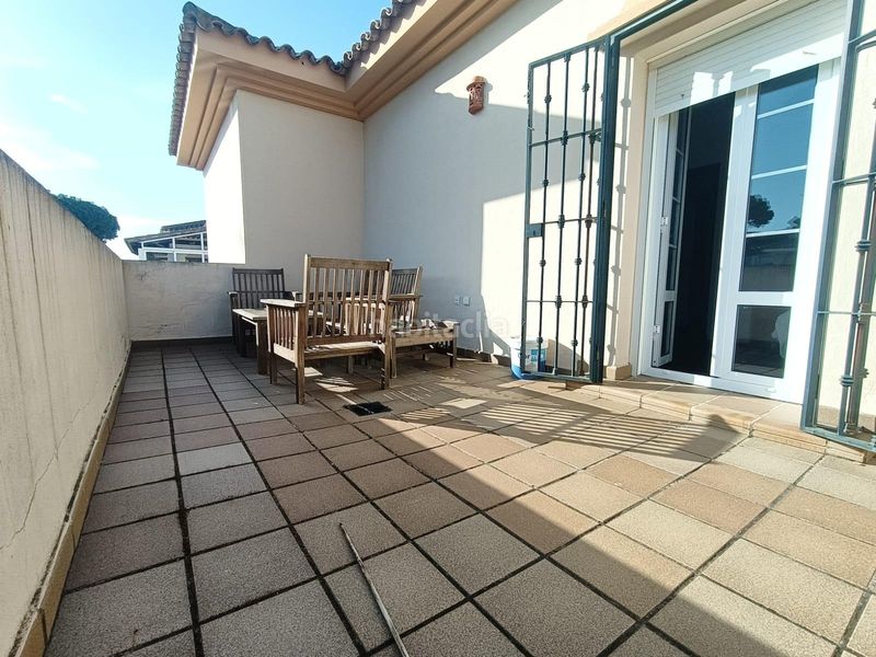 Foto e4a5a0ba-6213-4f82-83de-f065cbcaef75. Chalet with parking pool in Los Gallos Chiclana de la Frontera