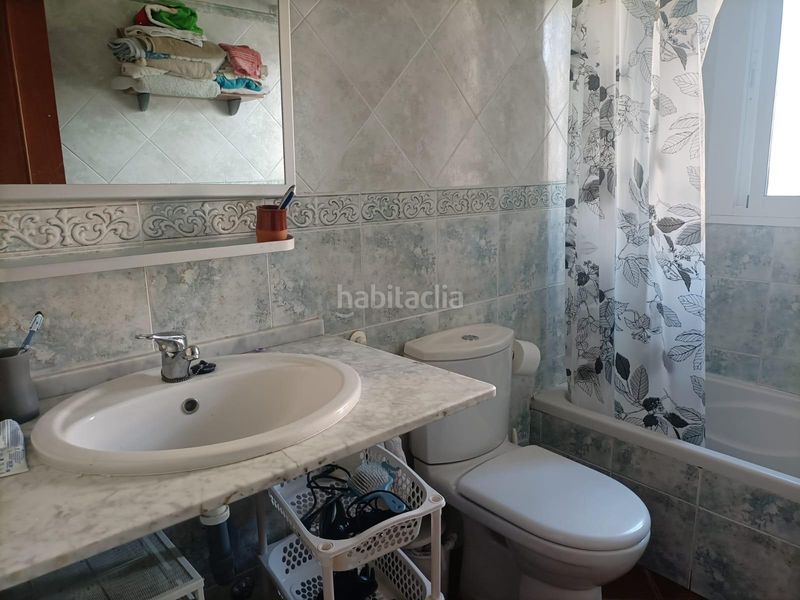 Foto e88ee0a7-be5f-42ca-88f2-9c1919897527. Chalet with parking pool in Los Gallos Chiclana de la Frontera