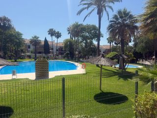 Casa adossada a Las Lagunas - Campano. Unifamiliar adosada urbanización aldea del coto