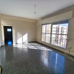 Pis  Calle arcos. Centro zona pio xii amplia vivienda de cuatro dormitorios