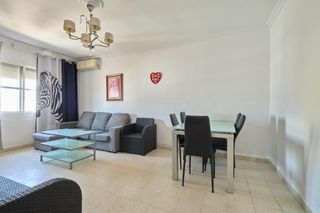 Piso  Calle evora. Centro de jerez calle evora amplia vivienda de tres dormitorios