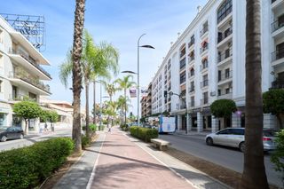 Local Comercial a Divina Pastora - La Yeguada. Gran oportunidad. local comercial en planta baja en centro comer