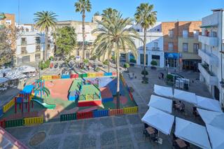 tic  Calle huevar. tico con terraza en centro casco histrico de jerez