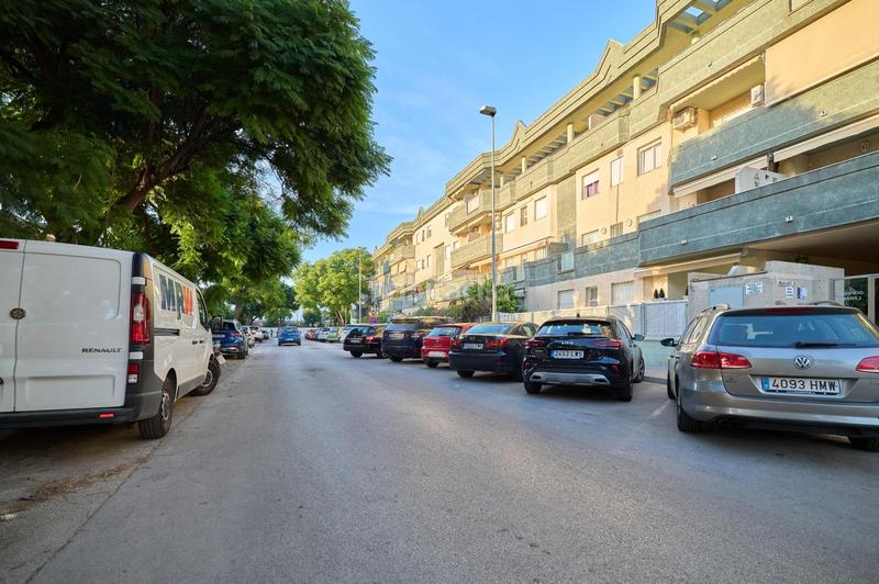 Foto ecd34652-bb7d-47cc-b1af-87d3609c8802. Pis amb aparcament piscina a El Altillo Jerez de la Frontera