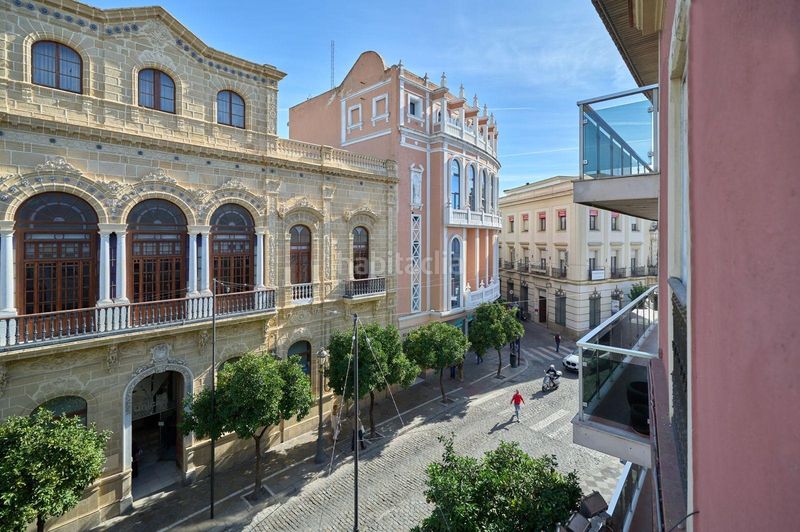 Foto 45556246-5f14-48f8-8c50-840818d0b8ed. Àtic amb calefacció a Centro Jerez de la Frontera